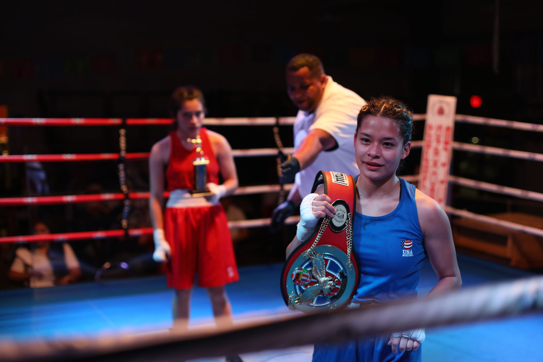 Boxing Sisters
